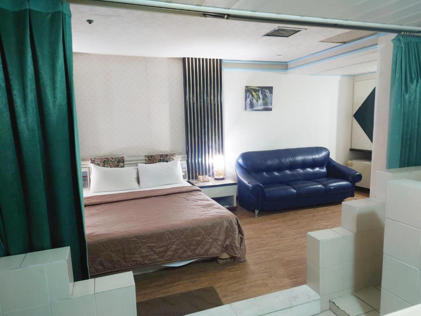 โมเดิร์น พลาซ่า โฮเต็ล Hotel เกาสง ห้อง รูปภาพ